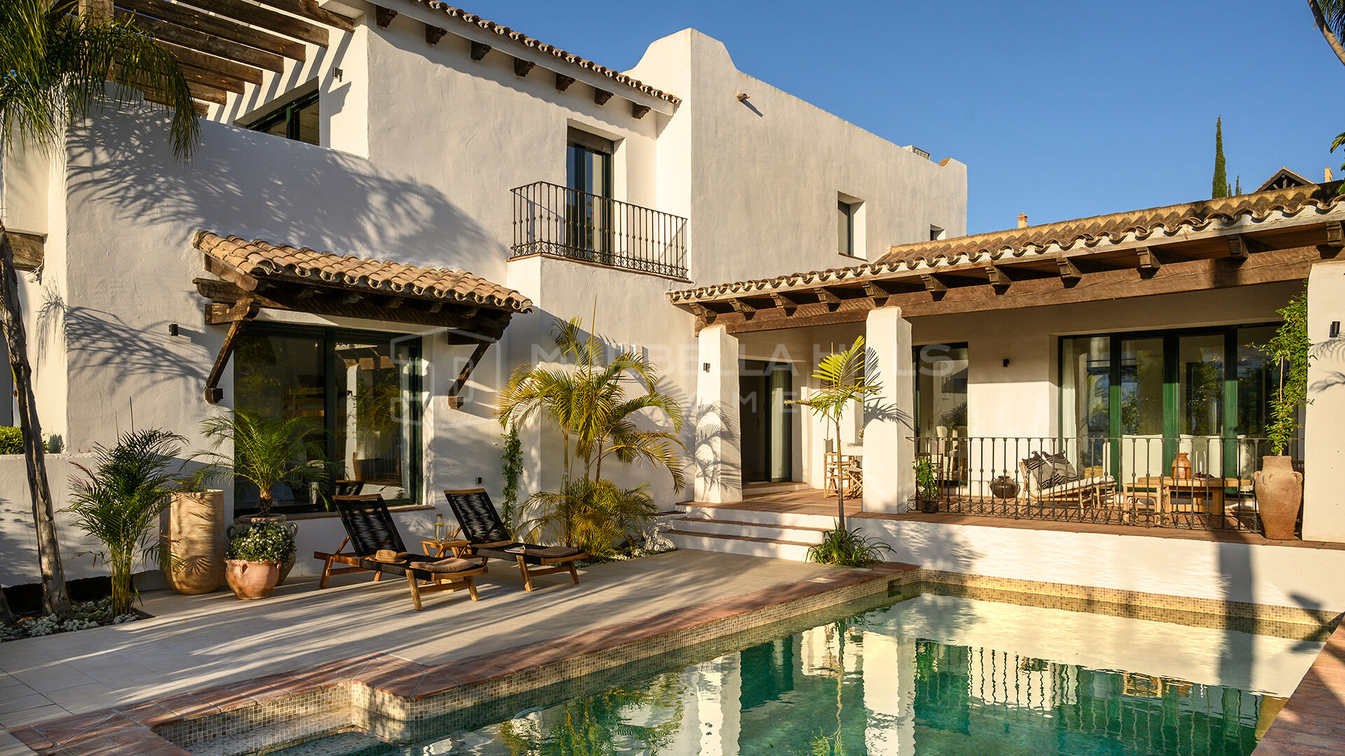 Renovierte mediterrane Villa mit privatem Pool an der New Golden Mile