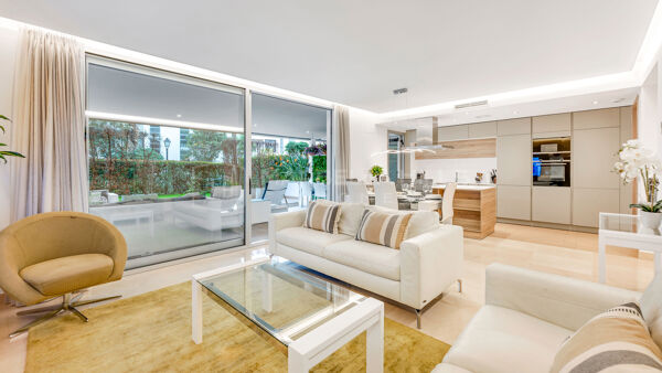 Appartement de luxe à vendre près de Puerto Banús, Marbella – Fort rendement locatif
