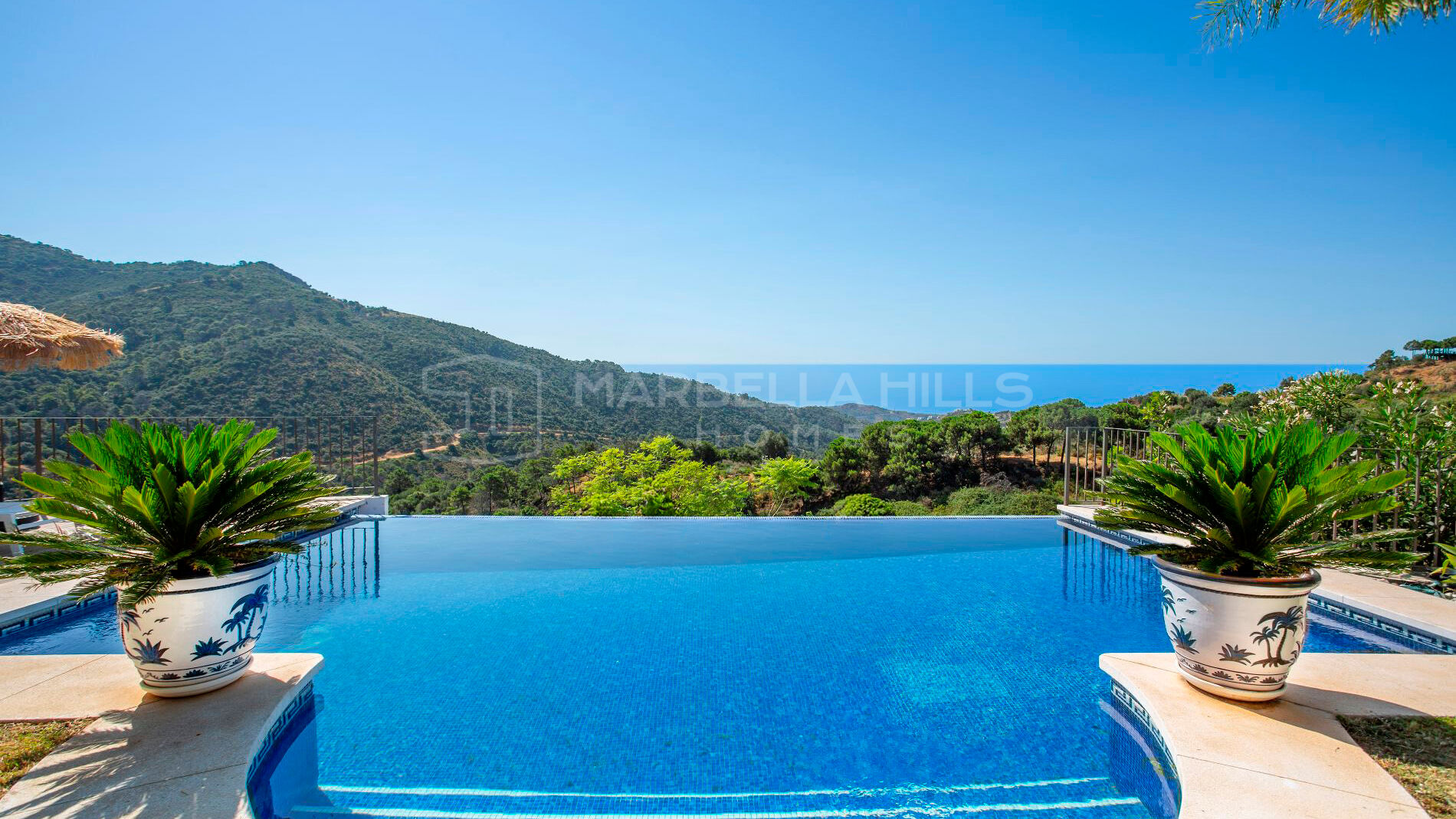 Villa de luxe à vendre à Monte Mayor Benahavís – Vue panoramique mer, 5 chambres et piscine à débordement