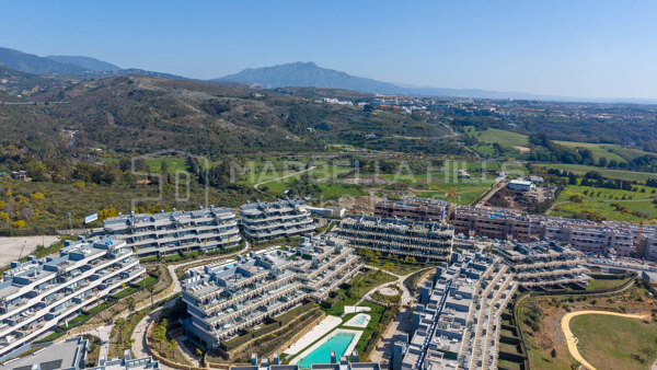 3 Bedroom Penthouse with Sea Views in Estepona | New Golden Mile