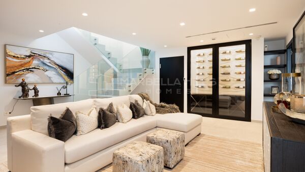 Villa de lujo en venta Nueva Andalucía Marbella – Primera línea de golf Los Naranjos
