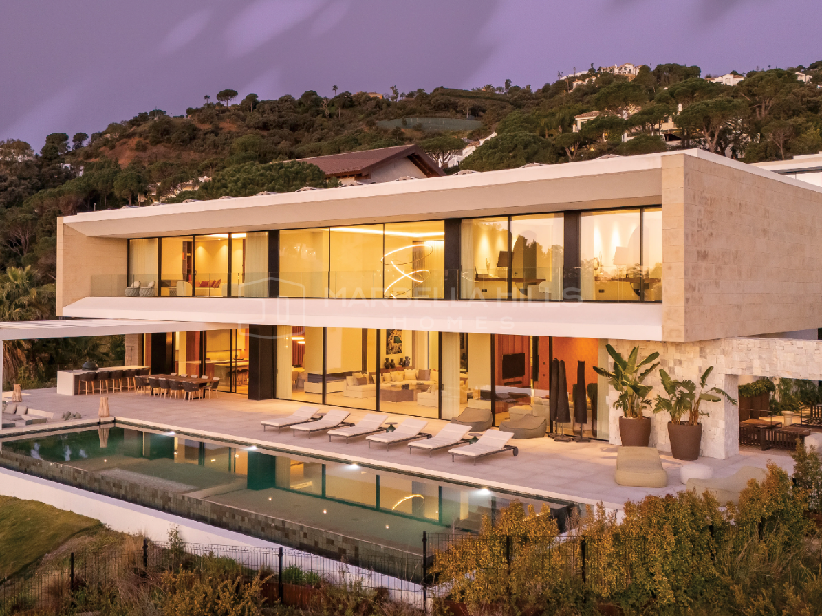 Villa de luxe à vendre à El Madroñal, Benahavís avec vue panoramique sur la mer | Marbella