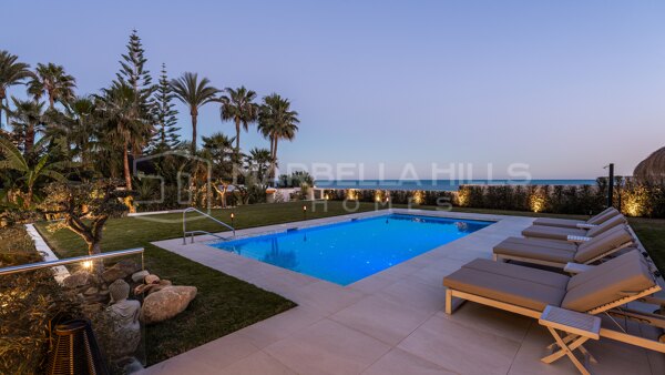 Frontline Beach Villa for Sale in La Cala de Mijas | Direct Sea Access