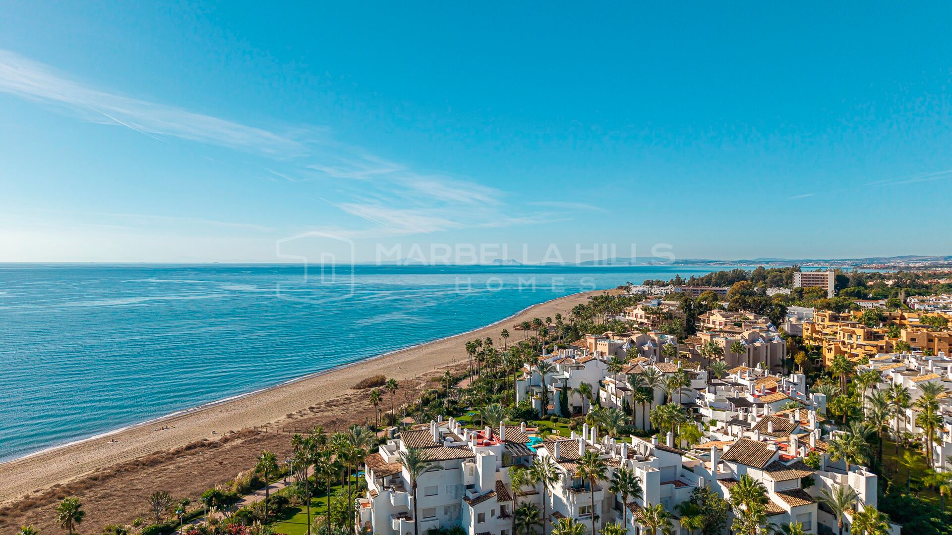 Wohnung in erster Strandlinie in Costalita, Estepona zu verkaufen | New Golden Mile