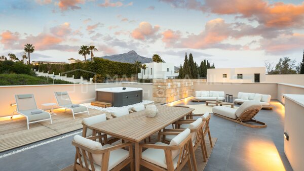 Nueva Villa de Lujo en Venta en La Cerquilla Marbella con Piscina y Vistas