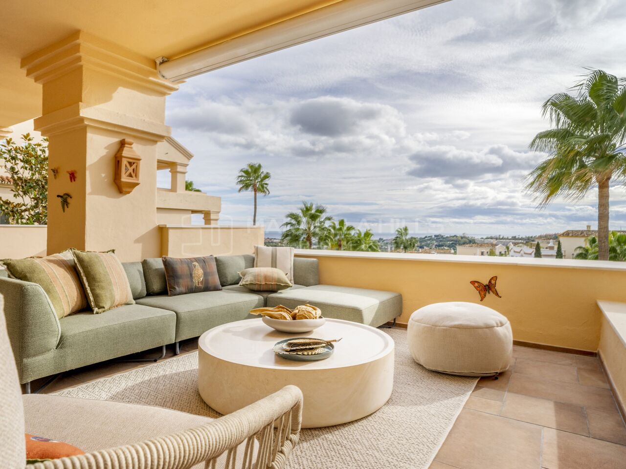 Luxury Penthouse for Sale in Albatross Hill Nueva Andalucía Marbella with Sea Views