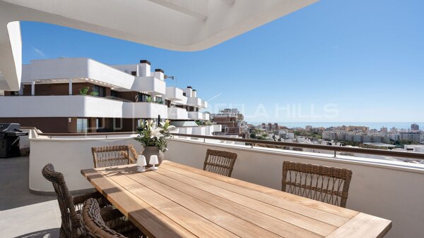 Contemporary Penthouse for Sale in South Place, Estepona | Rooftop Jacuzzi & Sea Views