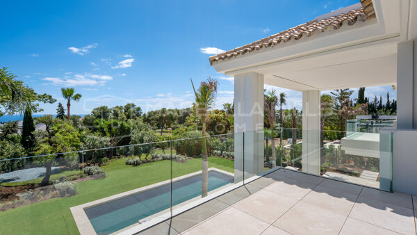 Villa Contemporaine de Luxe à Vendre à Marbella Golden Mile