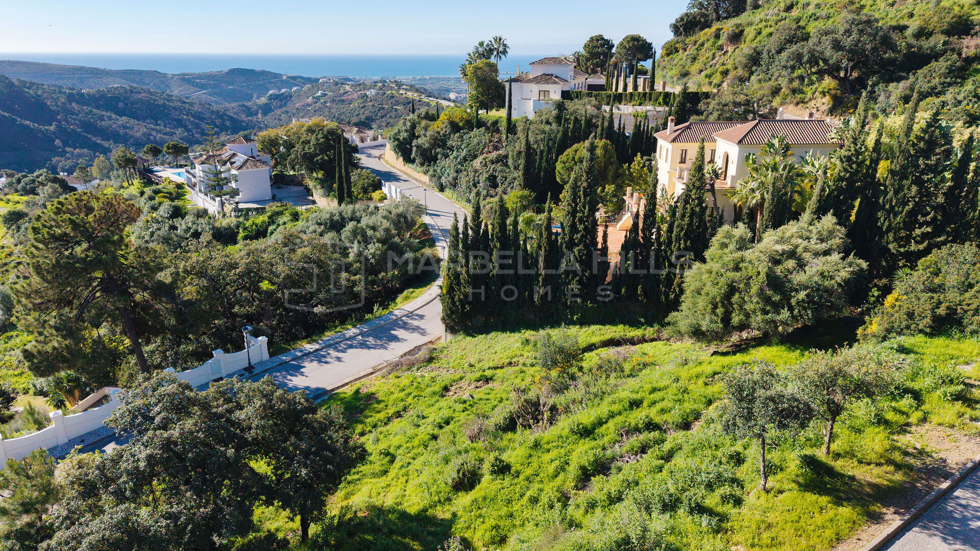 Exceptional Plot for Sale in Monte Mayor, Benahavís – Panoramic Sea Views and Approved Villa Project