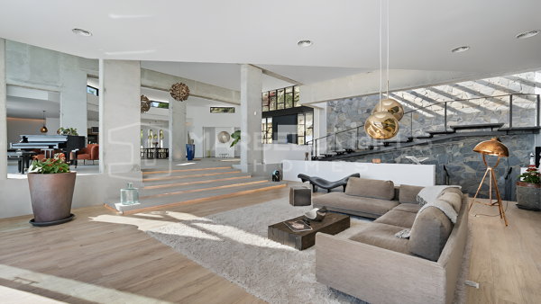 Luxury Contemporary Villa for Sale in Paraiso Alto, Benahavís – Panoramic Sea & Mountain Views