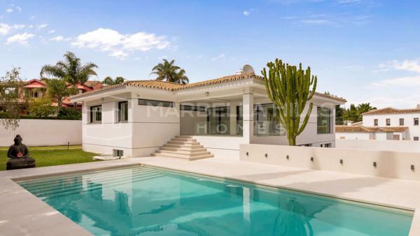Villa Contemporaine de Design à Vendre à Guadalmina Alta, Marbella