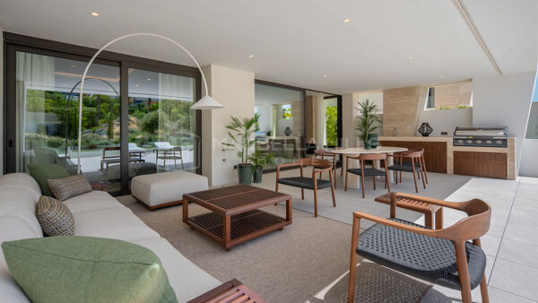 Luxury FENDI CASA Duplex Apartment for Sale in Epic Marbella, Golden Mile