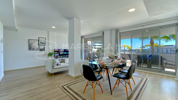 Wohnung mit Meerblick und Vermietungslizenz zum Verkauf in Serenity Views, Estepona