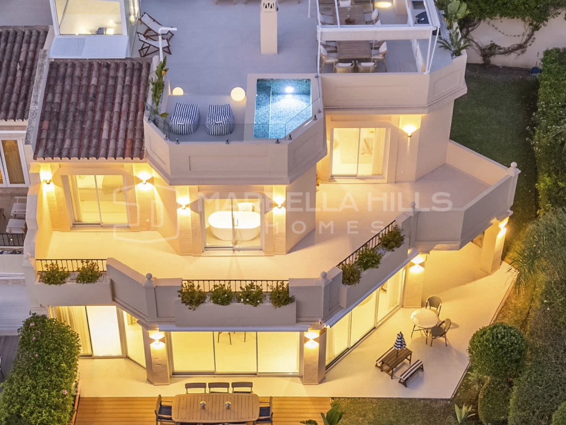 Villa de Luxe avec Licence Touristique à Vendre à La Quinta Hills, Benahavís