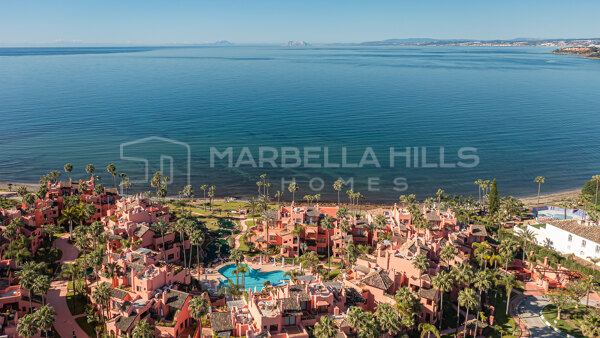 Luxuswohnung direkt am Strand in Cabo Bermejo, Estepona zu verkaufen | Meerblick