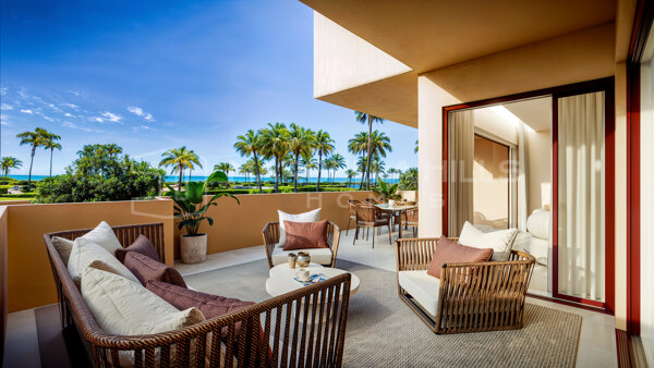 Appartement front de mer à vendre à Costalita del Mar, New Golden Mile Estepona