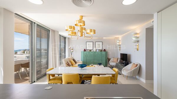 Luxuriöse Strandwohnung in erster Meereslinie in The Edge, Estepona – Panoramablick auf das Mittelmeer und erstklassige Annehmlichkeiten