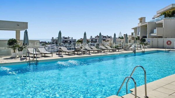 Ground Floor Apartment for Sale in Las Mesas, Estepona with Private Garden and Walking Distance to the Beach