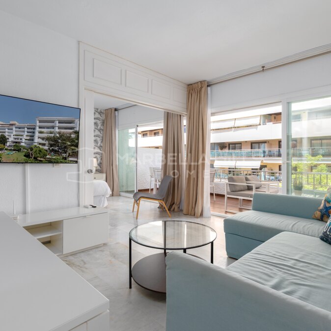 Appartement à vendre à Jardines del Mar avec licence touristique, Golden Mile de Marbella | À quelques pas de la plage