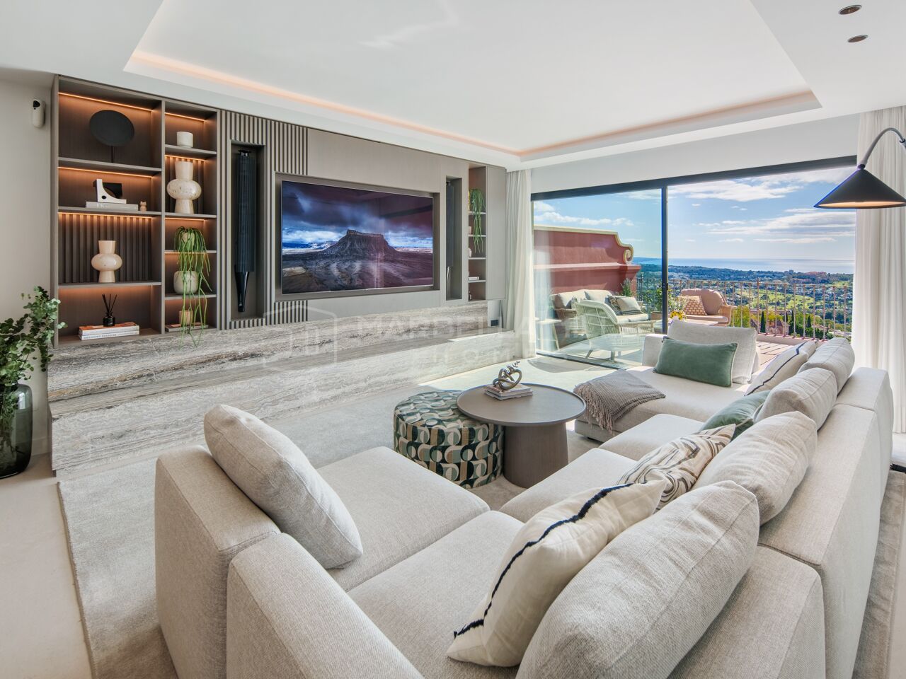 Penthouse Duplex de Luxe à Vendre à Monte Halcones, Benahavís avec Piscine Privée et Vue Panoramique sur la Mer