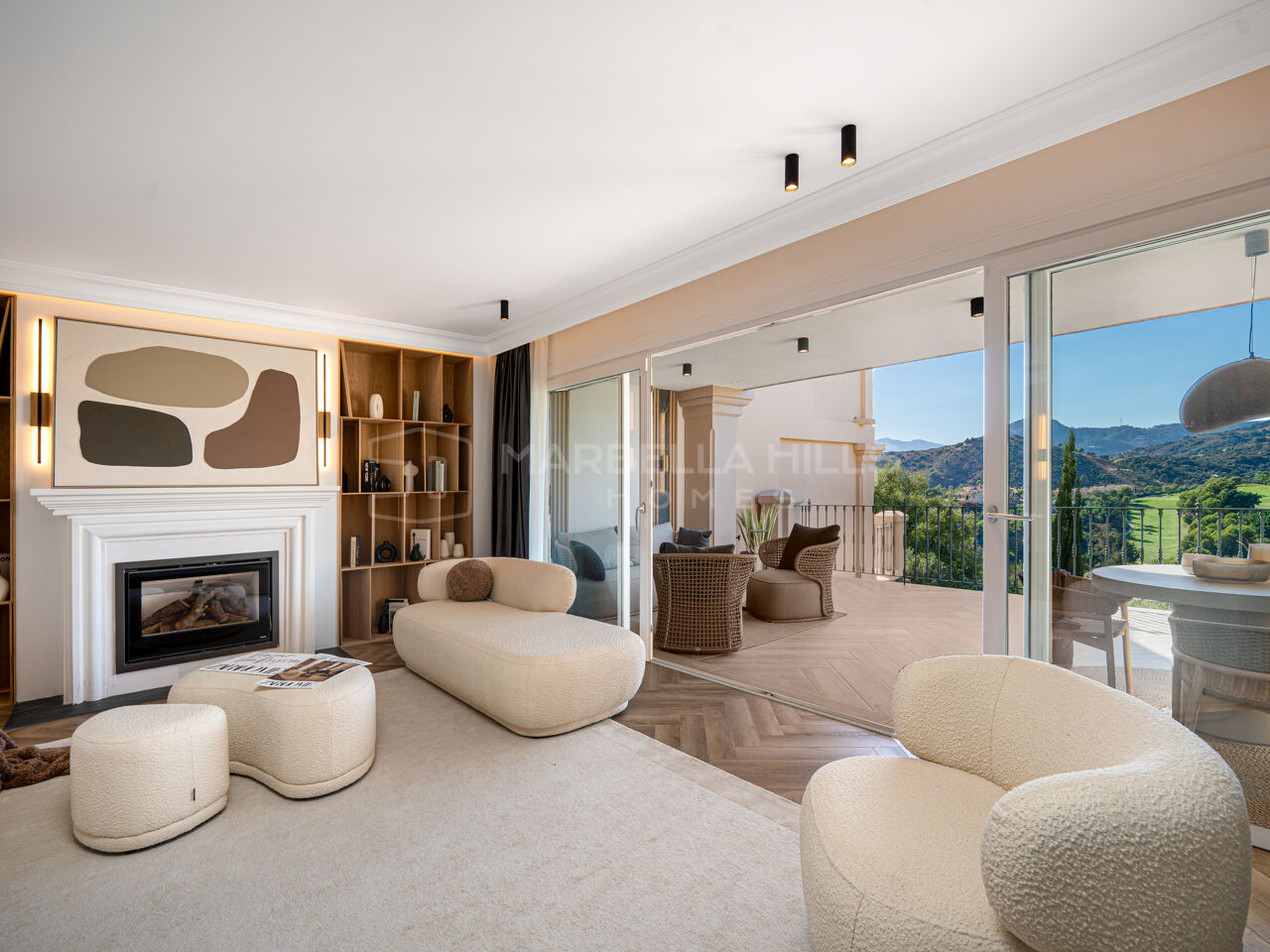 Fully Renovated Frontline Golf Townhouse for Sale in Benahavís