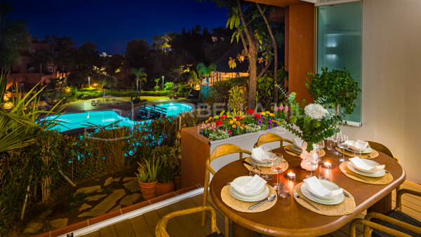 4-Schlafzimmer-Erdgeschosswohnung mit Investitionspotenzial in La Cerquilla, Nueva Andalucía