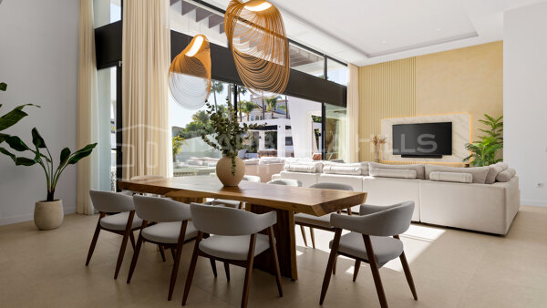 Villa contemporánea de lujo en venta en Marbella cerca de Los Naranjos Golf Club