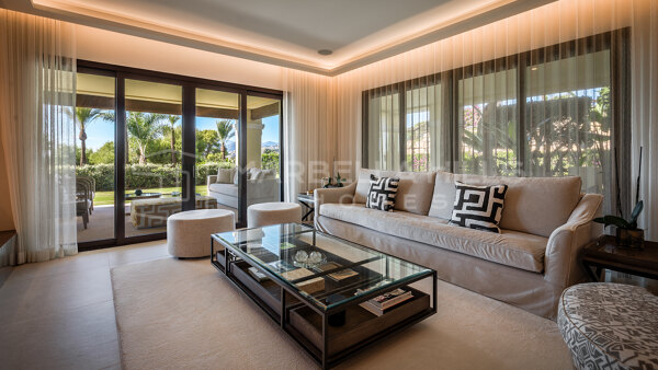 Appartement de luxe avec jardin et piscine privée à Aloha Park, Nueva Andalucía