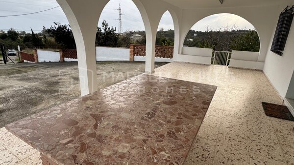 Traditionelle Finca mit Meerblick auf 30.000 m² großem Grundstück in Guadalmansa, Estepona