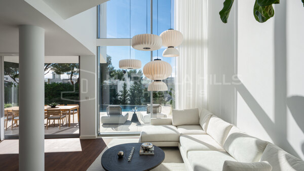 Contemporary luxury villa with sea views in Meisho Hills, Marbella Golden Mile