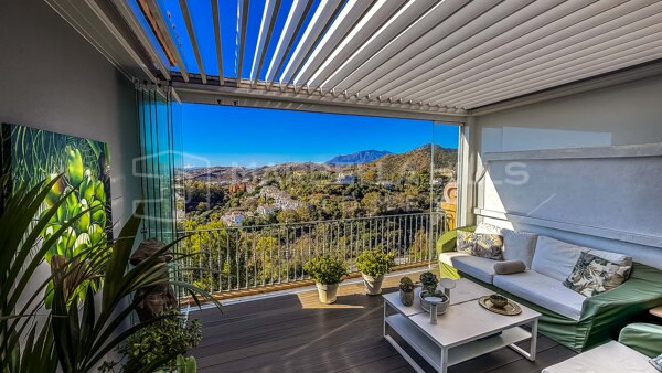 Penthouse avec Vue Mer à Vendre à Monte Halcones, Marbella – Vues Panoramiques sur la Méditerranée