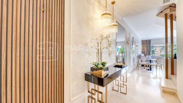 Duplex rénové de 3 chambres à vendre à Aloha Gardens, Nueva Andalucía, Marbella