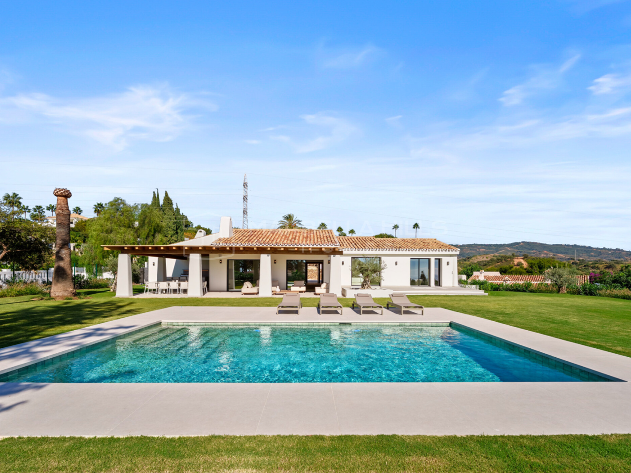 Luxury Sea View Villa for Sale in El Rosario Marbella East – Contemporary Ibiza-Style Residence in East Marbella