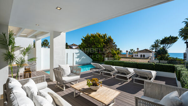 Strand Immobilie in Puente Romano zu verkaufen – Luxusvilla mit Meerblick an der Marbella Golden Mile