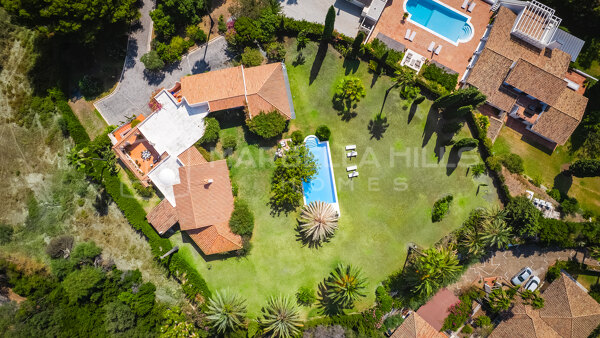 Villa Andalouse avec Vue sur Mer à Vendre à Fuente del Espanto, Benahavís