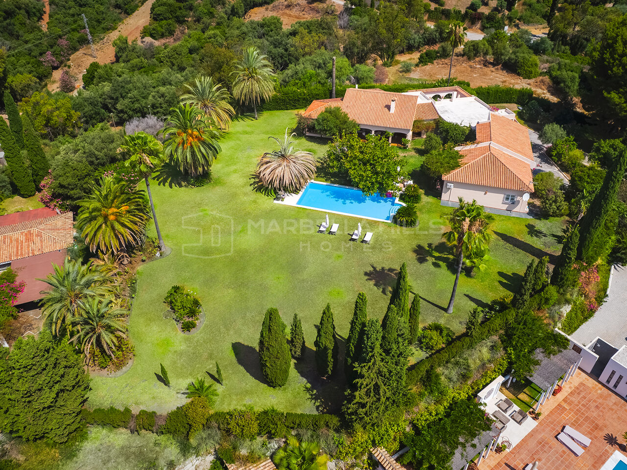 Villa Andalouse avec Vue sur Mer à Vendre à Fuente del Espanto, Benahavís
