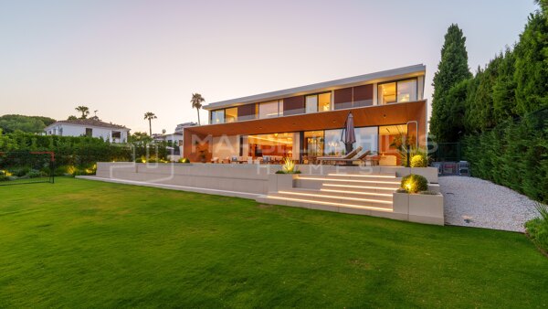 Villa contemporaine de luxe avec 6 chambres à Guadalmina Alta, San Pedro de Alcántara
