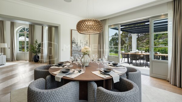 Villa de lujo en venta en La Zagaleta Benahavís – Exclusiva villa contemporánea renovada cerca de Marbella
