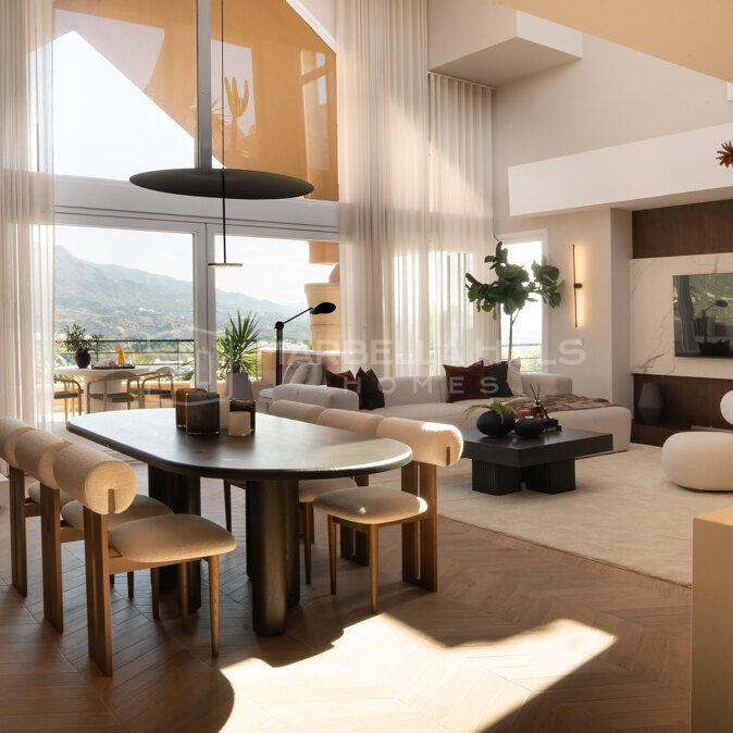 Luxury Renovated Penthouse with Private Pool in Magna, Nueva Andalucia - Marbella