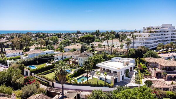 Elegante mediterrane Villa zum Verkauf in Guadalmina Alta, San Pedro de Alcantara - Marbella
