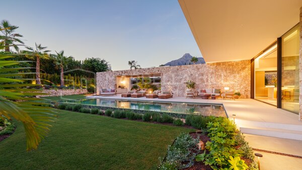 Domaine de luxe sur la Golden Mile de Marbella – Villa contemporaine à Lomas de Marbella Club près de Puente Romano