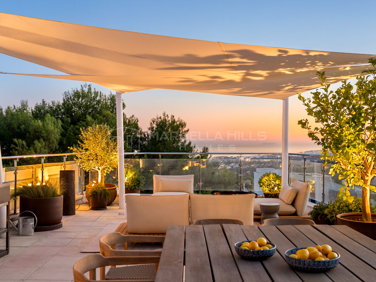 Modern Elegance with Panoramic Views in Prestigious Sierra Blanca