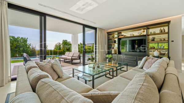 Luxusvilla zum Verkauf in La Quinta Benahavís – Moderne Villa nahe Marbella und Puerto Banús