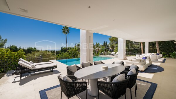 Luxury Villa for Sale in Sierra Blanca Marbella Golden Mile with Sea Views