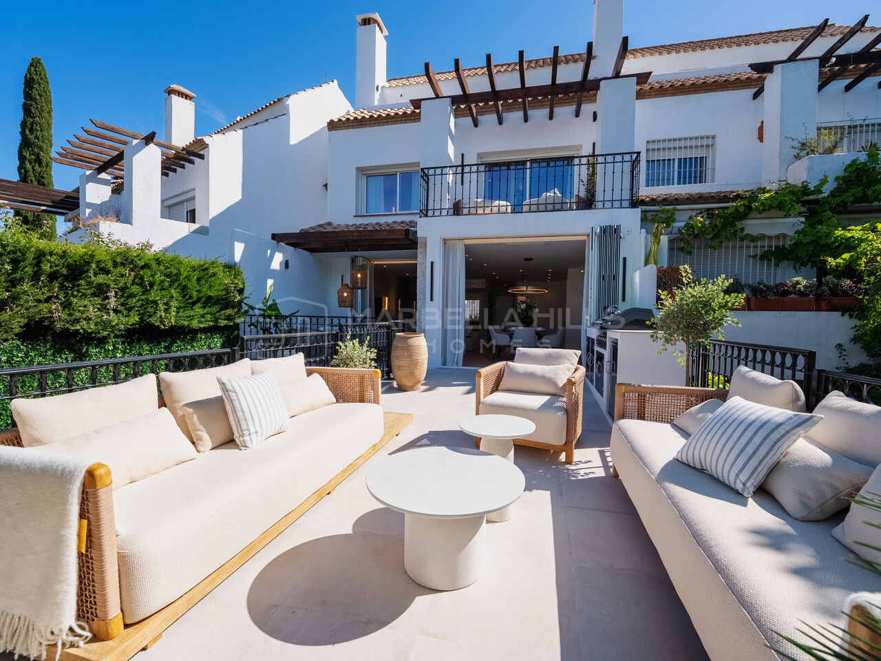 Villa mitoyenne de luxe à Altos de Salamanca, Marbella | Résidence contemporaine sur la Golden Mile près de Puente Romano