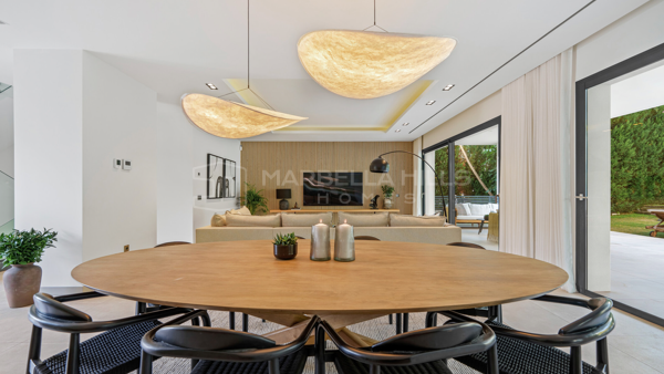 Villa contemporaine de luxe dans le Golf Valley de Marbella - Villa de luxe à vendre à Nueva Andalucía près de Puerto Banús