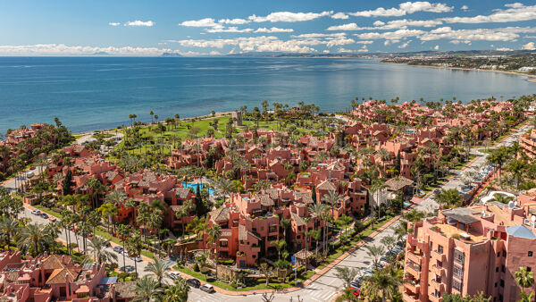 Penthouse duplex de luxe en bord de mer à Torre Bermeja, Nouvelle Golden Mile, Estepona