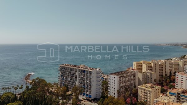 Penthouse Moderne avec Piscine Privée et Vue sur La Concha au Cœur de Marbella