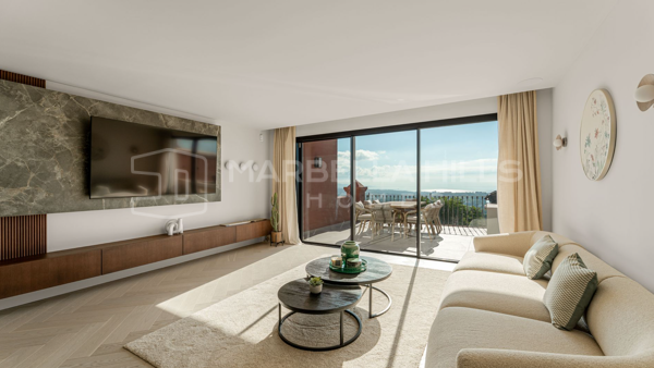 Duplex-Penthouse zum Verkauf in Monte Halcones, Benahavís mit Panoramablick auf das Meer
