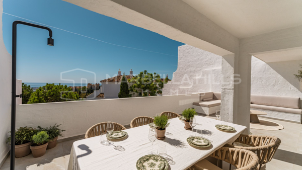 Contemporary Duplex for Sale in Las Colinas de Marbella, Benahavís